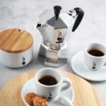 Nuova Moka Express Italiana 6 Xícaras Bialetti